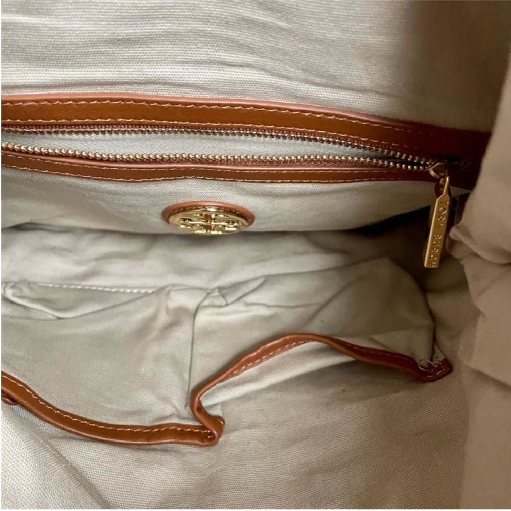 Tory Burch Foldover Verona crossbody bag - Picture 12 of 12